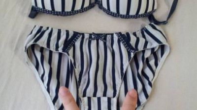 미끈하게 잘 빠진 처제